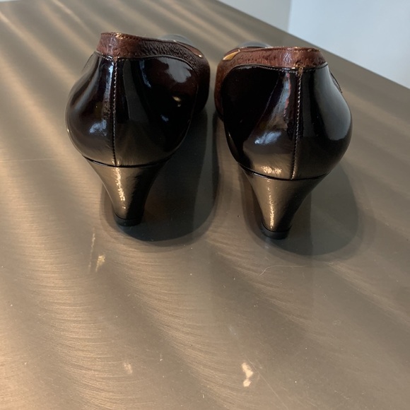 David Evins Brown & Black Spectator Pump Size 9 AA - Picture 5 of 14